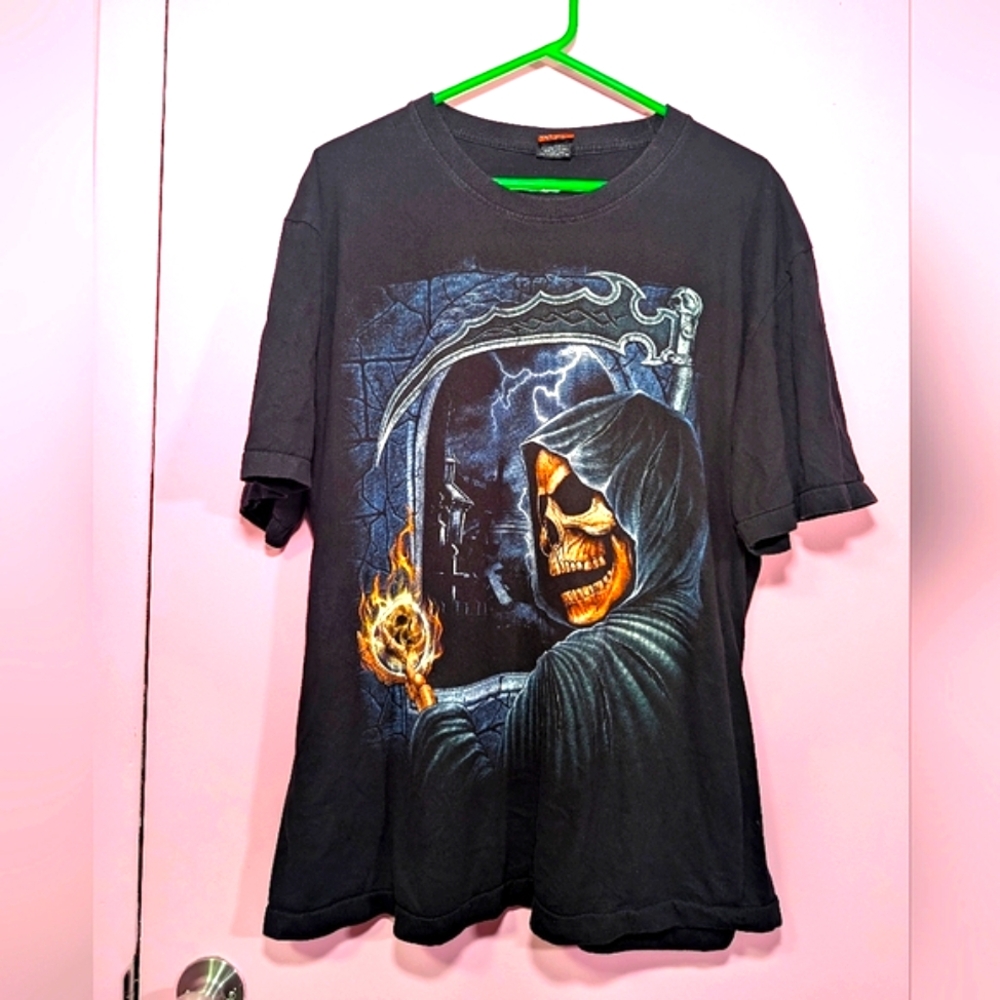 Graphic Black Men's T-Shirt with Grim Reaper Print